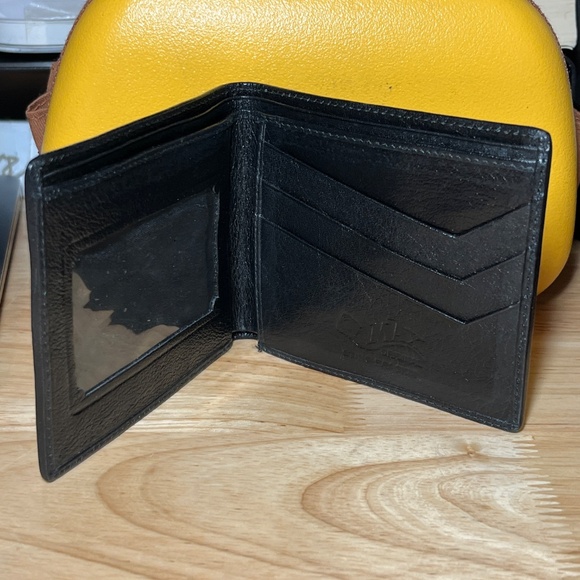 MAX Leather Goods LA Stingray Sting Ray Men's black Wallet billfold bi-fold NWT - Picture 3 of 10